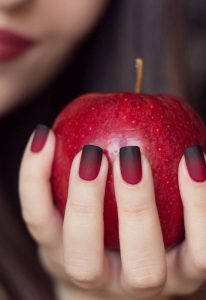 Black Red Ombre Nail Art for Winters