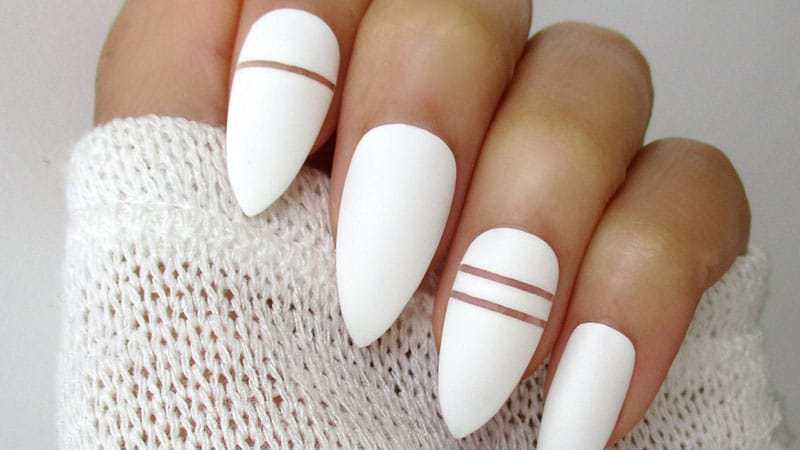almond fake nail design