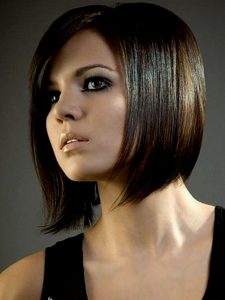 Short Hairstyles for Fat Faces with Double Chins