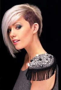 Short Hairstyles for Round Face Double Chin