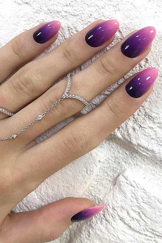 How to Do Ombré (Gradient) Nails at Home