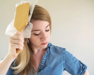 How to Hide Cigarette Smell from Hair